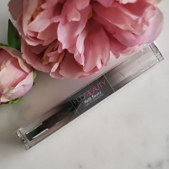 Huda Beauty Dual Ended Eyeshadow / Shadow Primer / Makeup Enhancer - Picture 5 of 8